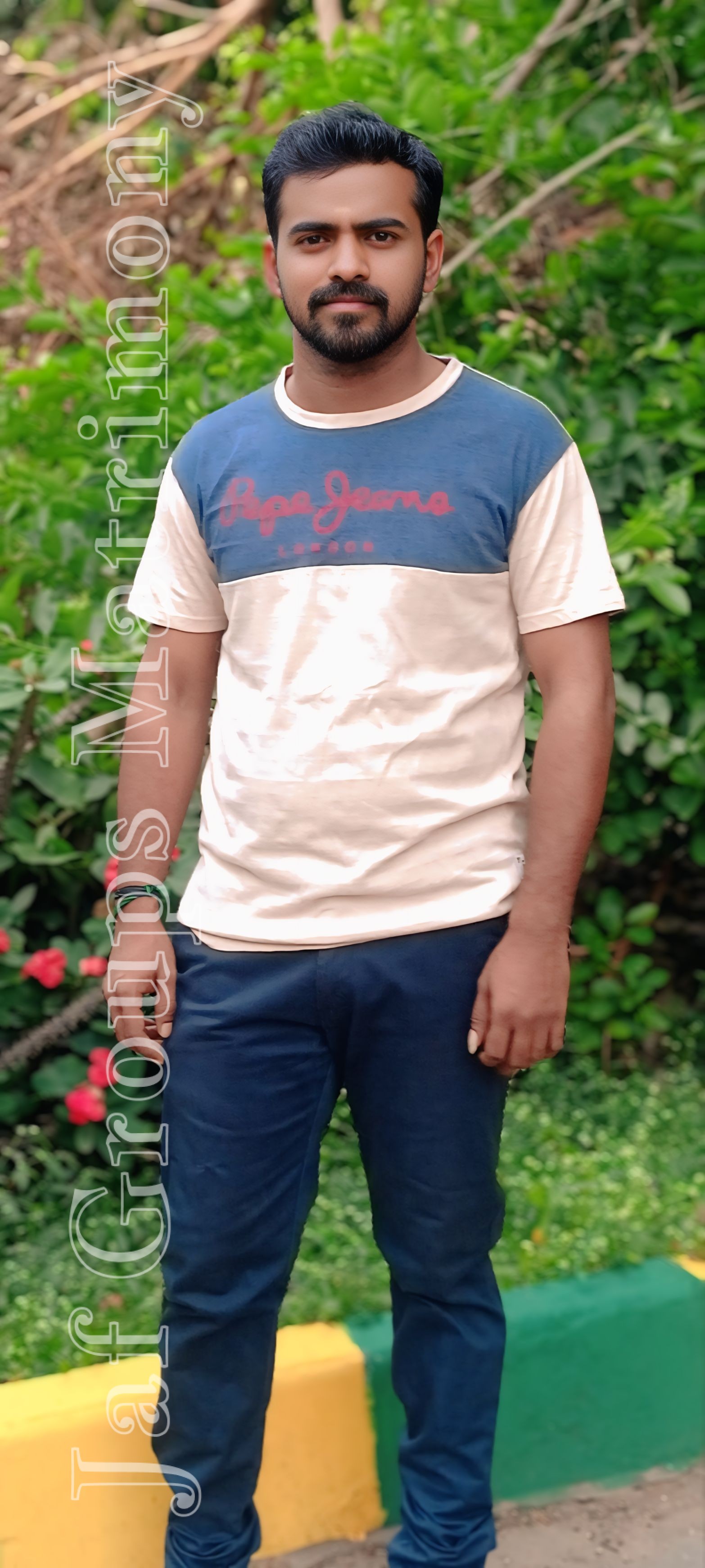 member-img