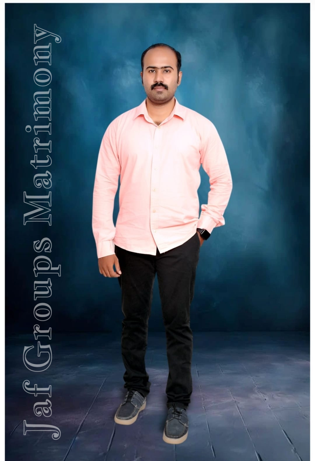 member-img